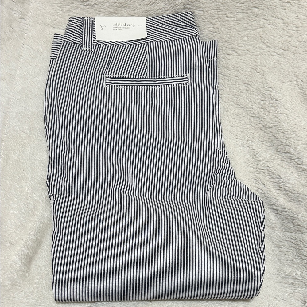 LOFT Black and White Pencil Skirt